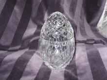 Shannon Lead Crystal Egg