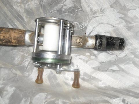 Vintage 1964 Shakespeare Marhoff Fishing Reel