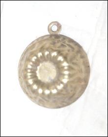 Vintage Miniature Brass Decorative Mold