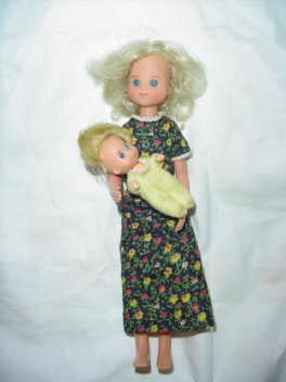 1973 Mattel Sunshine Family Mom & Baby Dolls