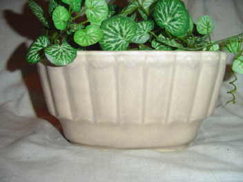 Large Hull Footed Planter