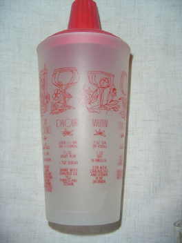 Plastic Coctail Shaker w/Recipes