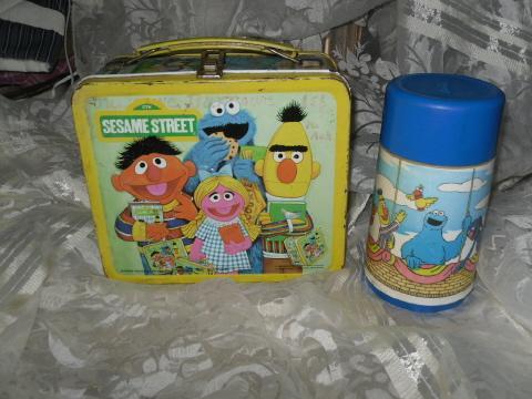 Vintage 1979 Metal Sesame Street Lunch Box w/Thermos