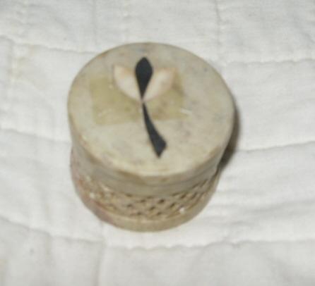 Vintage Carved Jade Box w/Lid
