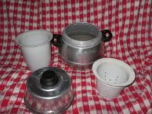 Vintage Cooking Pot w/Porcelain Steam Inserts **LOOK**