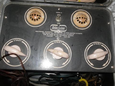 Vintage RelaxAcisor Electrical Medical Device