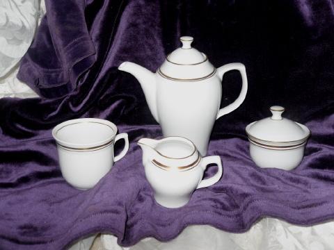 Vintage JLmena Graf can Hennebergu Porcelain Tea Service **LOOK**