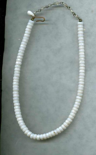 Vintage Child's Faceted Glass Bead Necklace