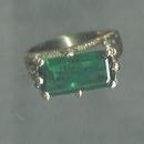 Large Emerald Green Ring 14KTEL