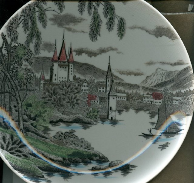 LaVille Scenery Plate