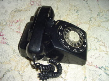 Vintage Black Rotary Dial Desk Telephone