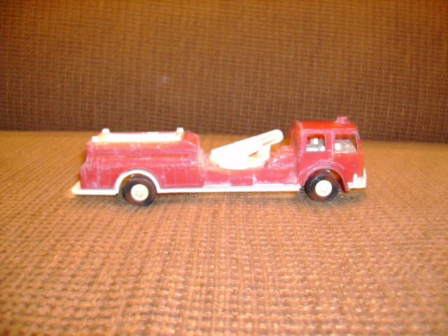 Die Cast Tootsie Toy Fire Truck