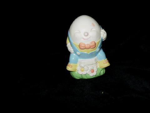 1982 AVON Humpty Dumpty Coin Bank