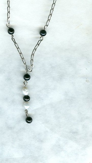 Vintage Sterling Silver & Pearl Drop Necklace**Hallmarked