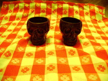 Brown Glaze Pottery Skulls