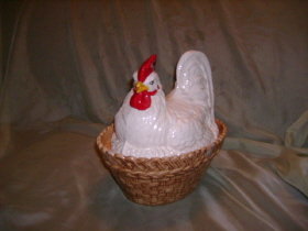 Ceramic Hen on Nest Covered Dish
