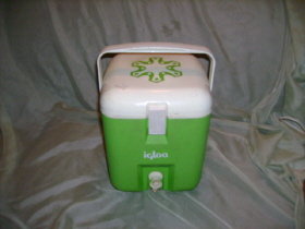 1970's Green Igloo Thermas