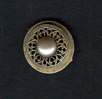 Victorian Reticulated Gold Wash Pin