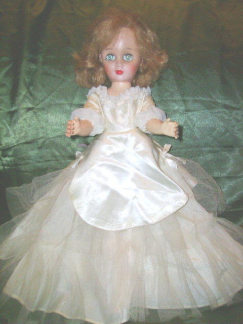 Vintage Bride Fashion Doll