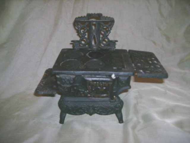 Small Vintage Cast Iron Cookstove