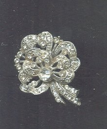 Vintage Stylized Rhinestone Brooch