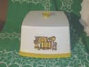 1960's - 70's Cake Saver