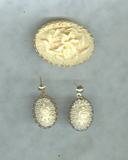 Vintage Carved Brooch & Earrings