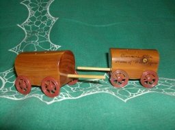 Vintage Will Rogers Covered Wagon Salt & Pepper Shakers