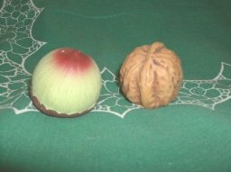 Vintage English Walnut & Acorn Salt & Pepper Shakers (JAPAN)