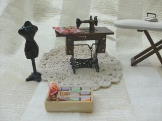 Doll Furniture Sewing Room Set w/Treadle Sewing Machine 6 Pieces