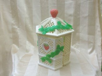 Strawberry Shortcake Gazebo