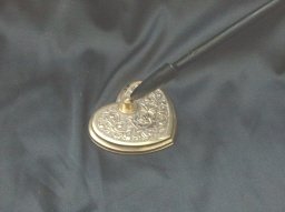 Vintage Imported Pen Holder w/Sheaffer Pen