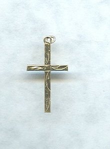 14 KT Gold Fill Cross Pendant w/Chain