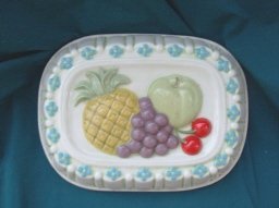 Ceramic Kitchen Mold w/Fruit Decoration