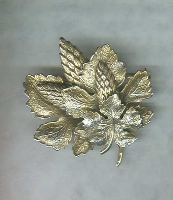 Vintage Botticelli Leaf Pin