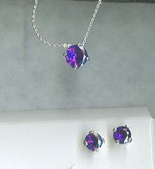 Avon Purple Earrings & Necklace Set