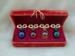 Vintage White Diamonds Miniature Perfume Boxed Set of 4 in Velvet Box
