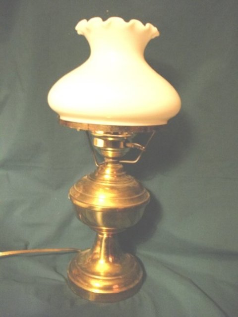 Vintage Brass Table Lamp w/Milk Glass Globe