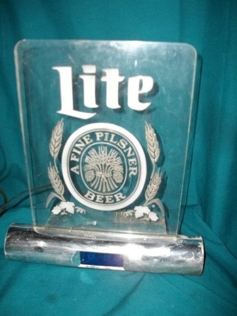 Vintage Miller Lite Beer Clock