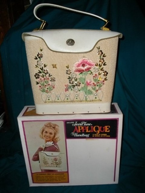 Vintage Beaded Jeweled Handbag Purse **MIB**