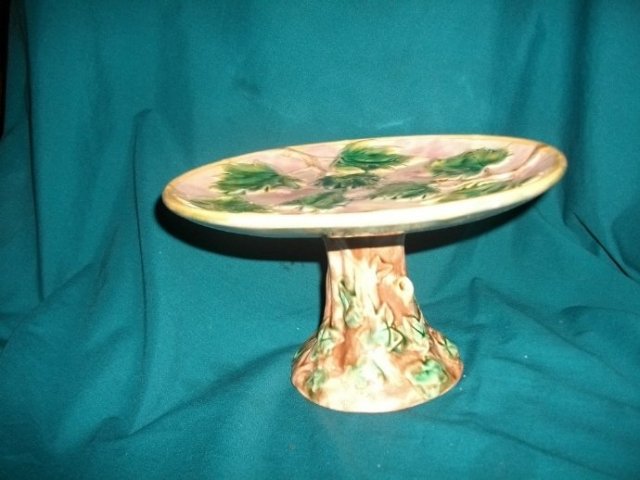 Antique Etruscan Majolica Cake Stand on Pedestal **LOOK**