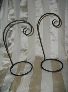 Cast Iron Ornament Holder or Collectible Display