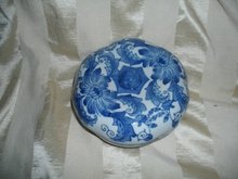 Oriental Porcelain Dish w/Cover