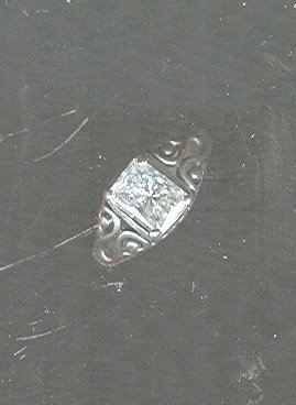 Vintage Sterling Silver Ring w/Large Stone