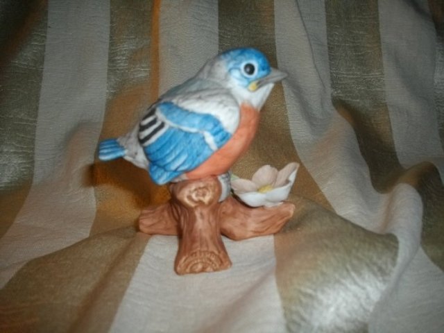 Vintage Lefton Baby Robin Porcelain Bird