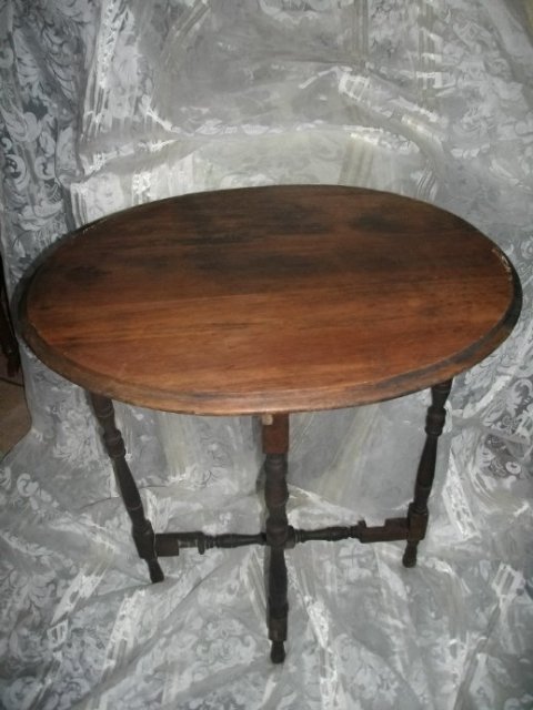 Antique Gate Leg Table **SEE PHOTOS**