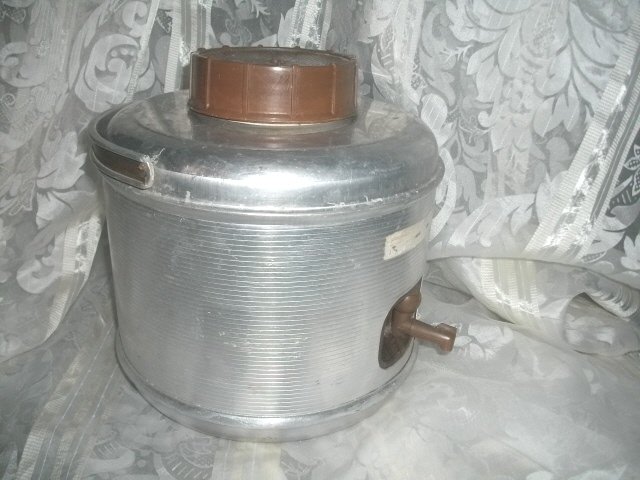 Vintage 1 Gallon Aluminum Thermos