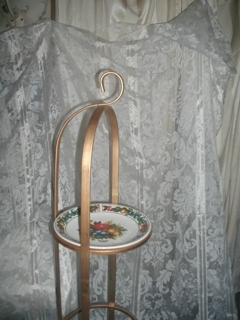 3 Tier Metal Display Stand