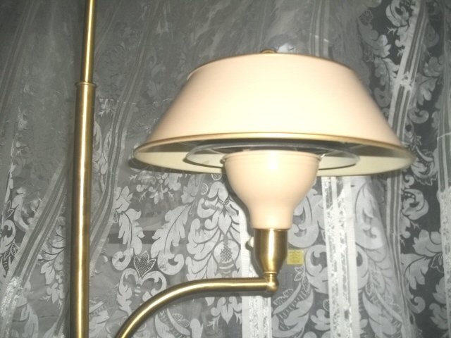 Vintage Adjustable Floor Lamp w/Metal Shade