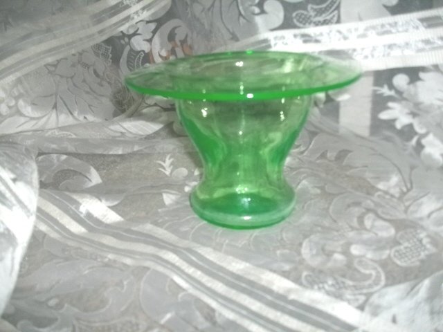 Vintage Green Vaseline Glass Vase